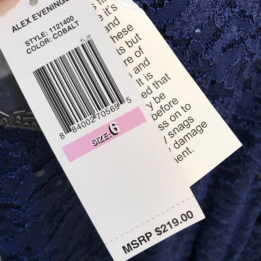 Alex Evenings - Vneck Dress - Picture 7 of 7